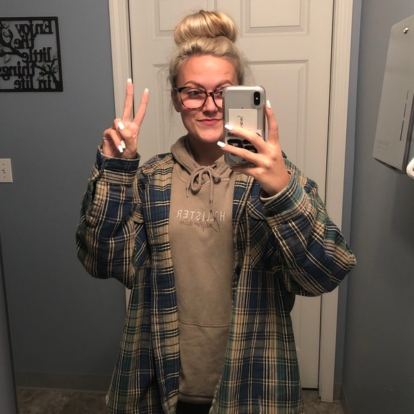 Meet Your Posher, Sav! - Picture 4 of 7